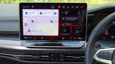 12,9-дюймовый экран Volkswagen Golf GTI